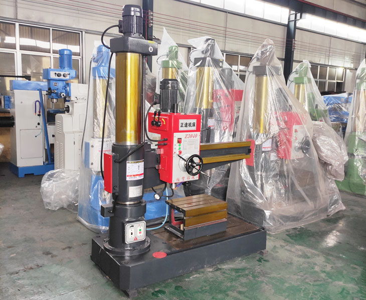 Z3040摇臂钻床