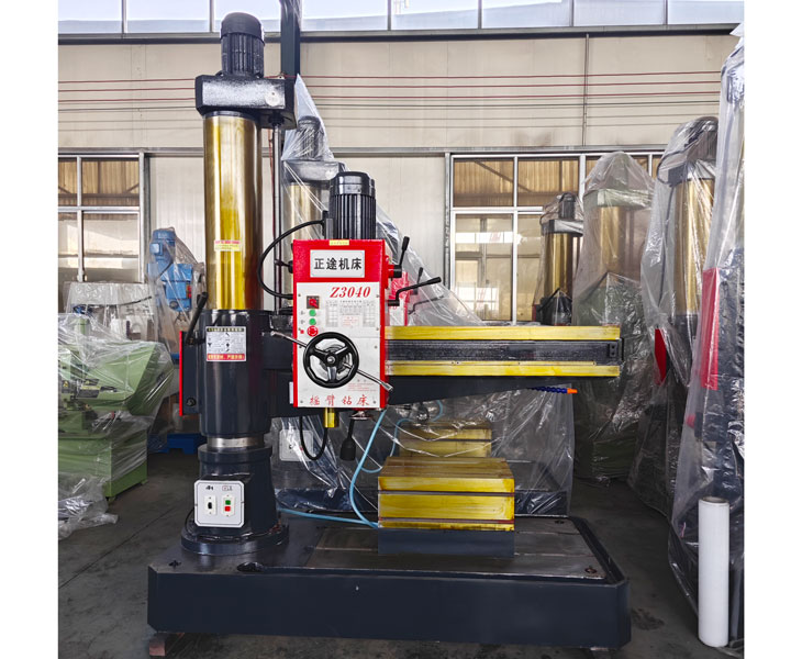 3040摇臂钻床