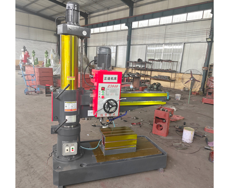 3040摇臂钻床