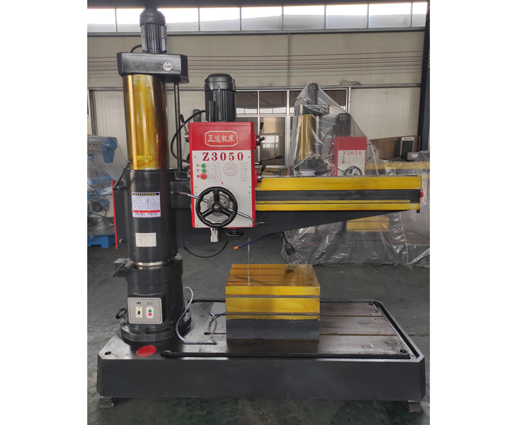 3050摇臂钻床